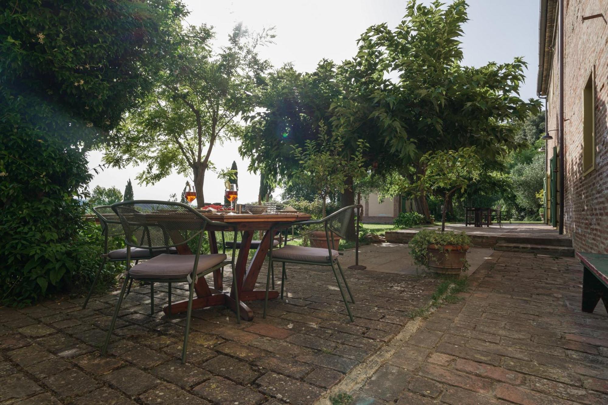 Agriturismo La Ca'Solare Palaia Exterior photo
