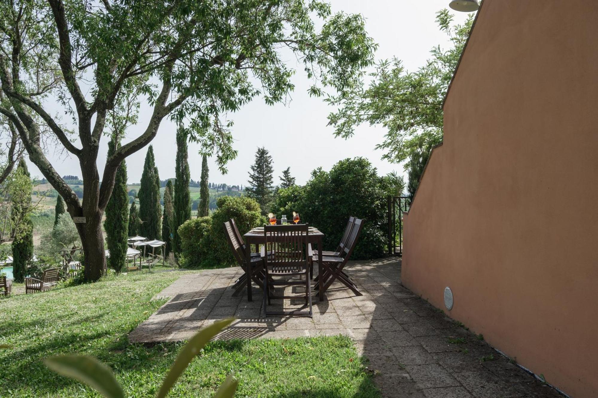 Agriturismo La Ca'Solare Palaia Exterior photo